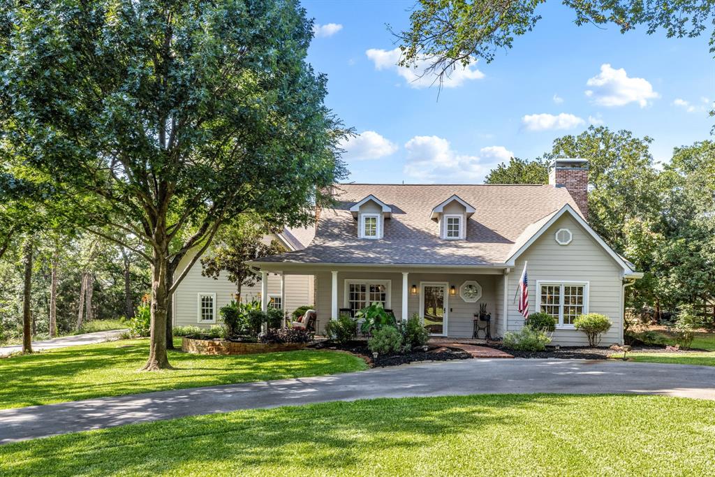 1020 Oak View Drive