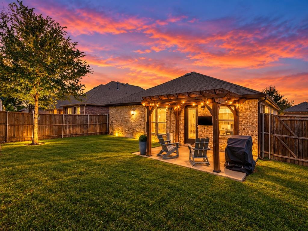 1206 Freestone Drive