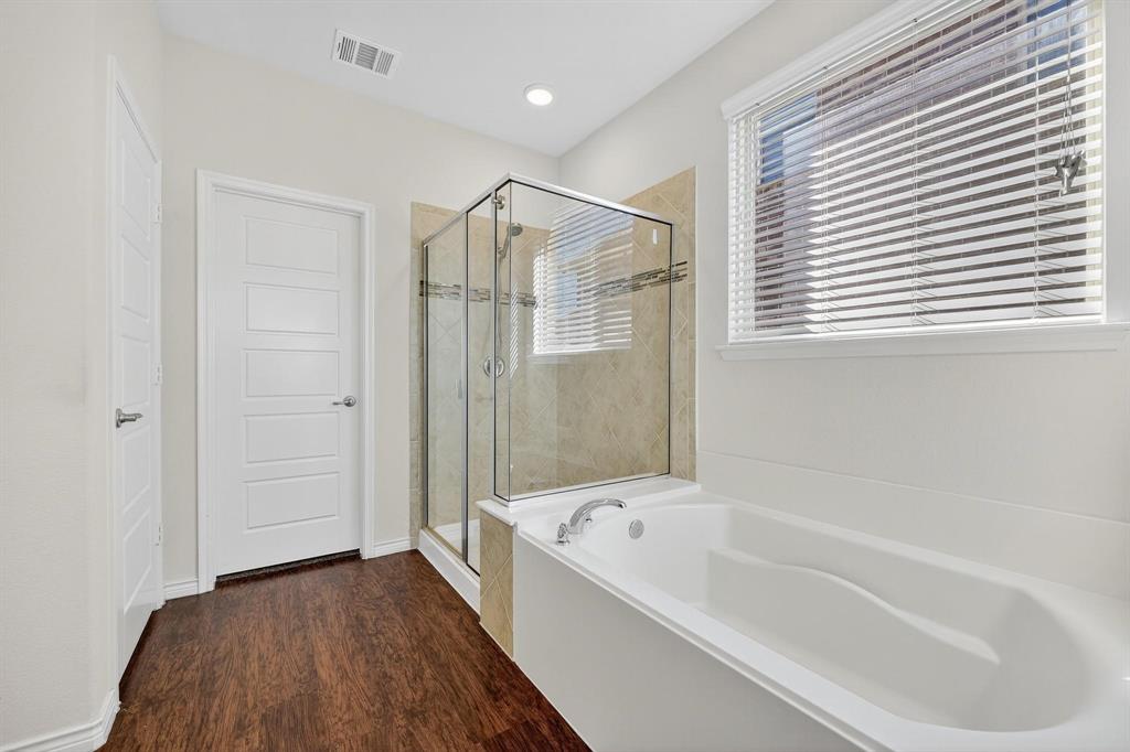 Valencia On The Lake - Residential Lease