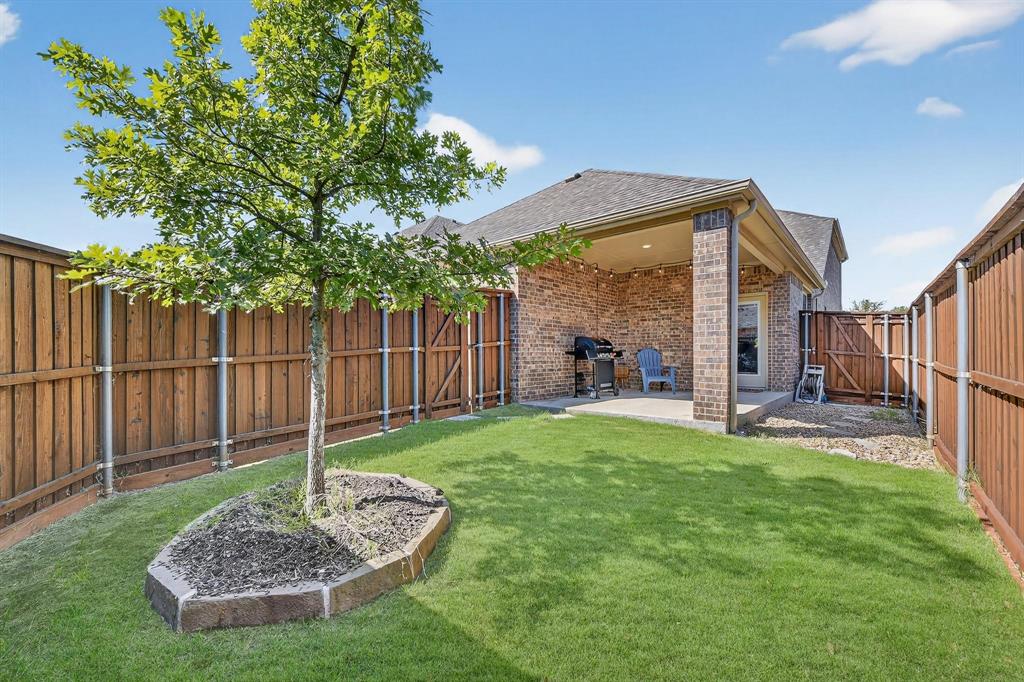 Valencia On The Lake - Residential Lease