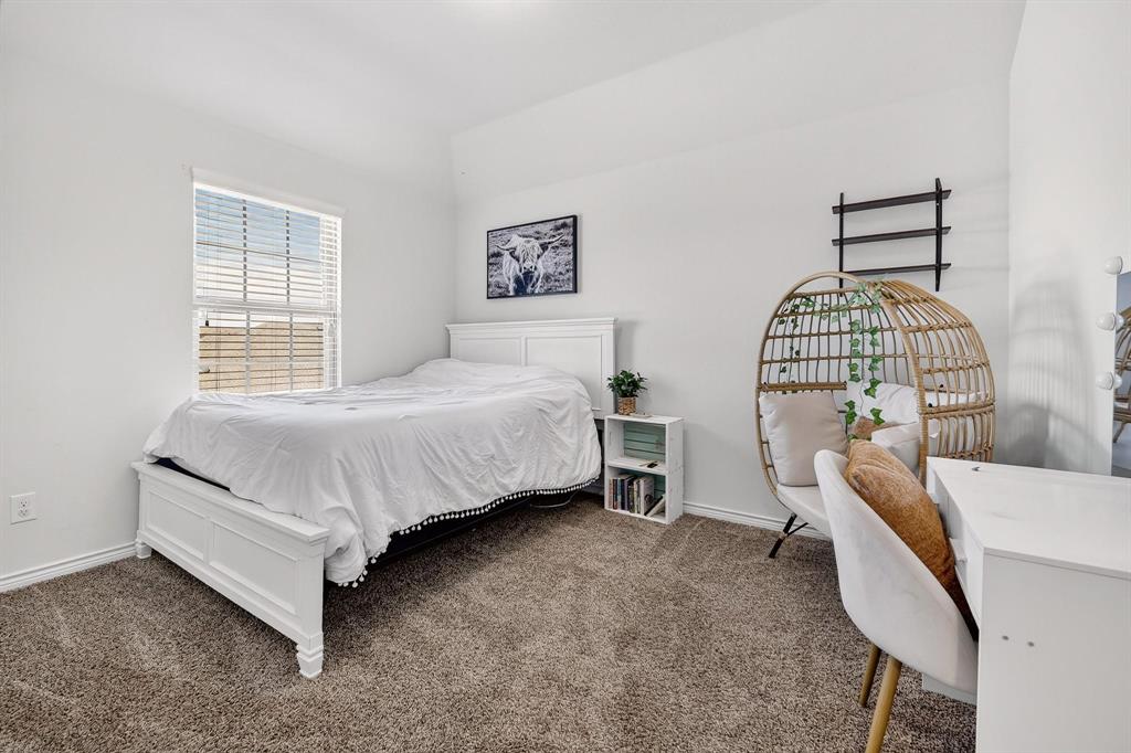 Valencia On The Lake - Residential Lease