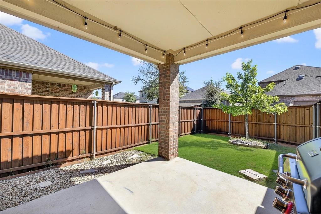 Valencia On The Lake - Residential Lease