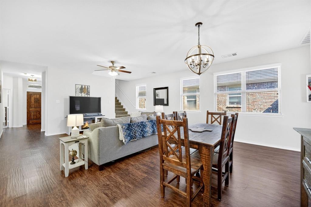 Valencia On The Lake - Residential Lease