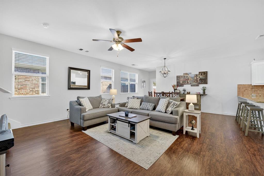 Valencia On The Lake - Residential Lease