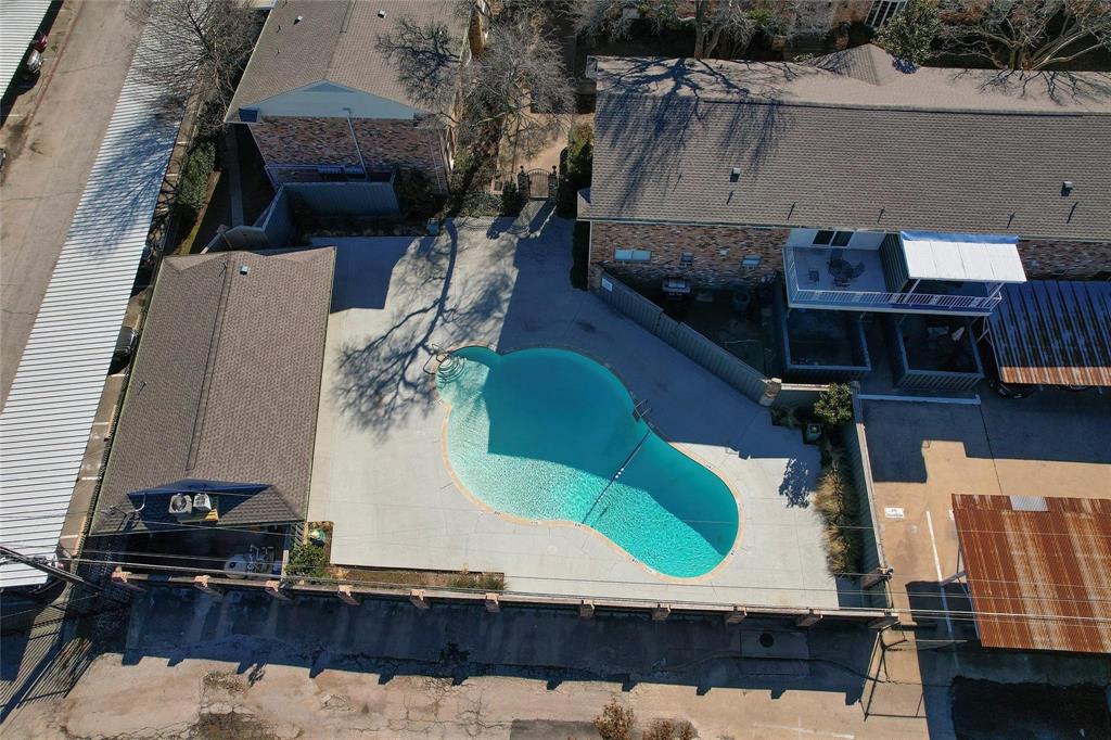 Williamsburg 02 Condo - Residential