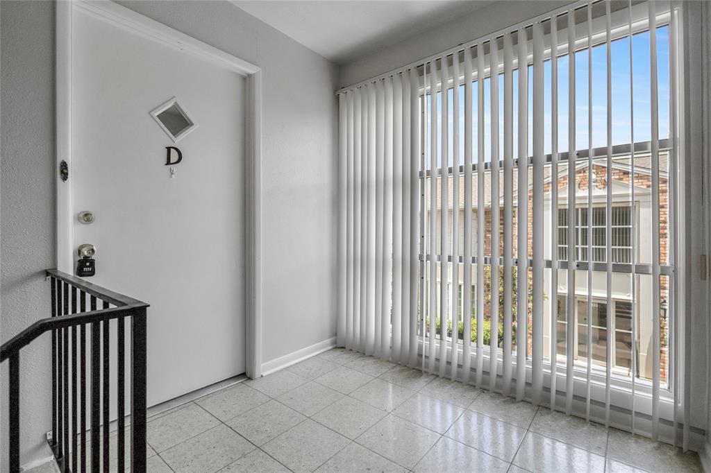 Williamsburg 02 Condo - Residential