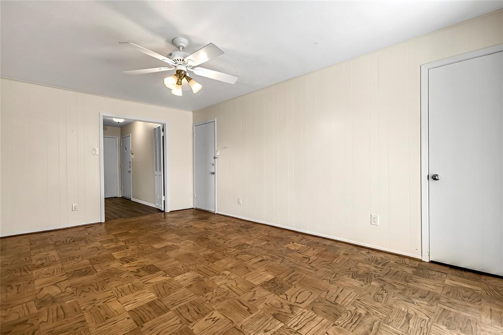 Williamsburg 02 Condo - Residential