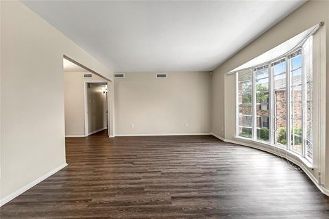 5835 E University Boulevard D Dallas TX 75206