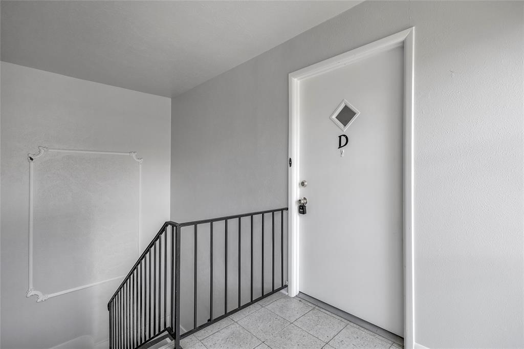 Williamsburg 02 Condo - Residential