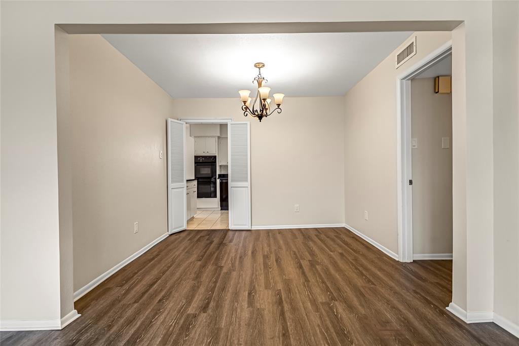 Williamsburg 02 Condo - Residential