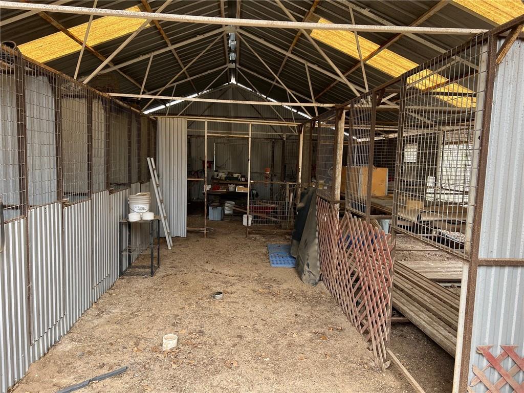 BASQUEZ GREGORIA - Residential