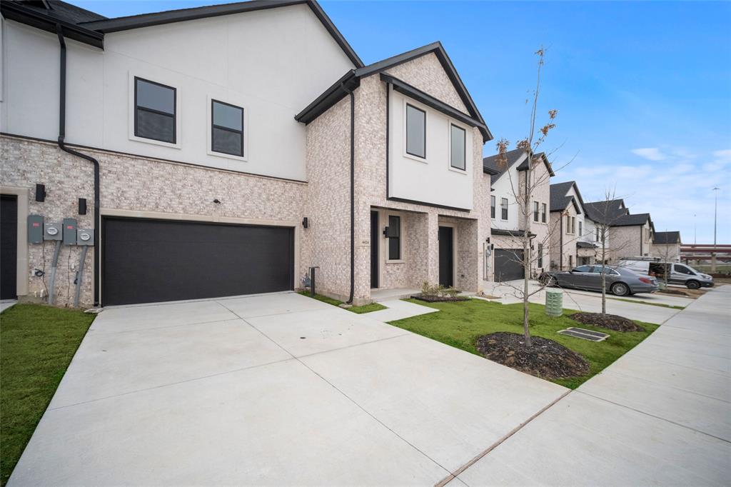 4424 fatima Drive