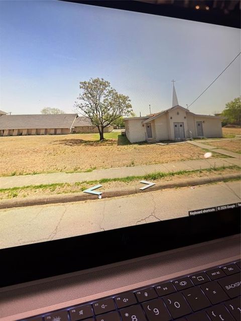 Photo of 122 AURELIA St, San Antonio, TX 78220 (MLS # 21216831)