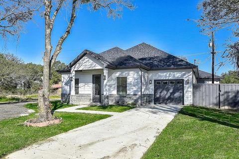 A home in West Tawakoni