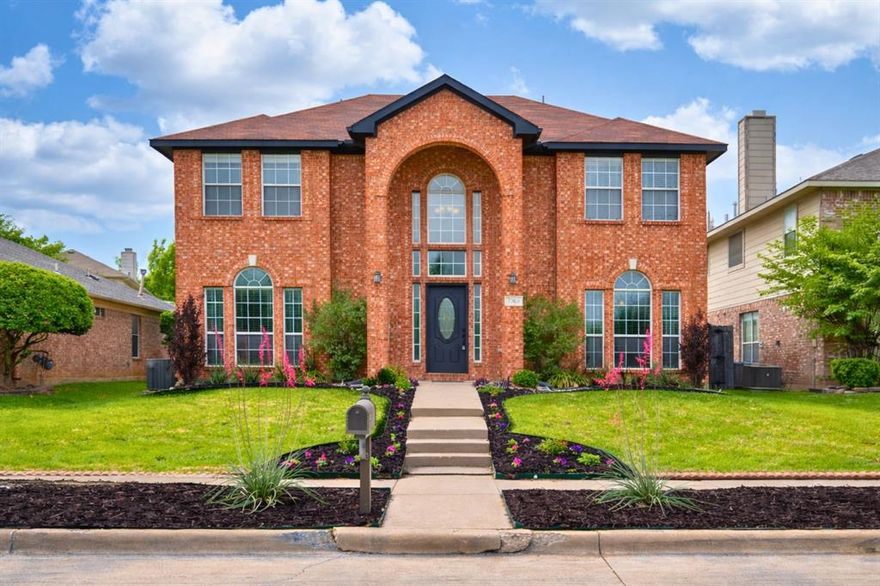 Fresh updates, natural light, and a layout that simply makes sense, this move-in-ready Fort Worth home checks the boxes buyers are searching for. Step inside to soaring ceilings and oversized windows that fill the entry and living spaces with light. Durable luxury vinyl flooring flows throughout the main areas, creating a cohesive, modern feel. The spacious living room centers around a corner fireplace, offering warmth and flexibility for everyday comfort. The kitchen is designed for both function and gathering, featuring quartz countertops, stainless steel appliances, subway tile backsplash, and a center island with additional prep space and seating. The adjacent dining area overlooks the backyard, making mornings and casual dinners feel bright and open. Recent improvements add meaningful value: exterior painting, refreshed landscaping, updated door hardware, and interior touches that give the home a clean, move-in-ready feel. Upstairs bedrooms provide separation and privacy, while the overall layout offers flexibility for work-from-home needs, guests, or hobbies. Outside, enjoy a manageable backyard with space to personalize, whether that’s a garden, play area, or patio setup. Located near city parks, walking trails, shopping, dining, and with easy access to major routes connecting you to all Fort Worth has to offer, this home delivers everyday convenience without sacrificing neighborhood charm. A thoughtfully updated property in a prime location, ready for its next chapter.