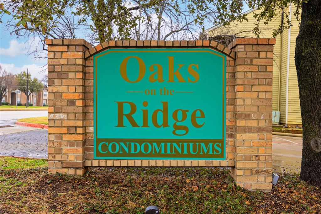 Oaks On The Ridge Condo - Residential
