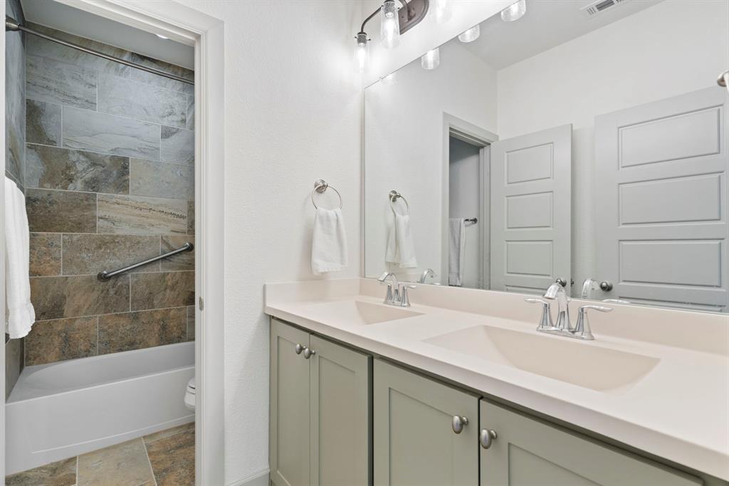 Enclave at Lake Highlands - Residential