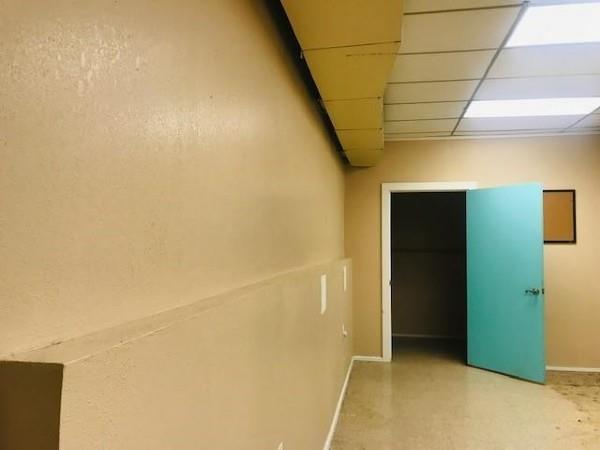 Stevens Add - Commercial Lease