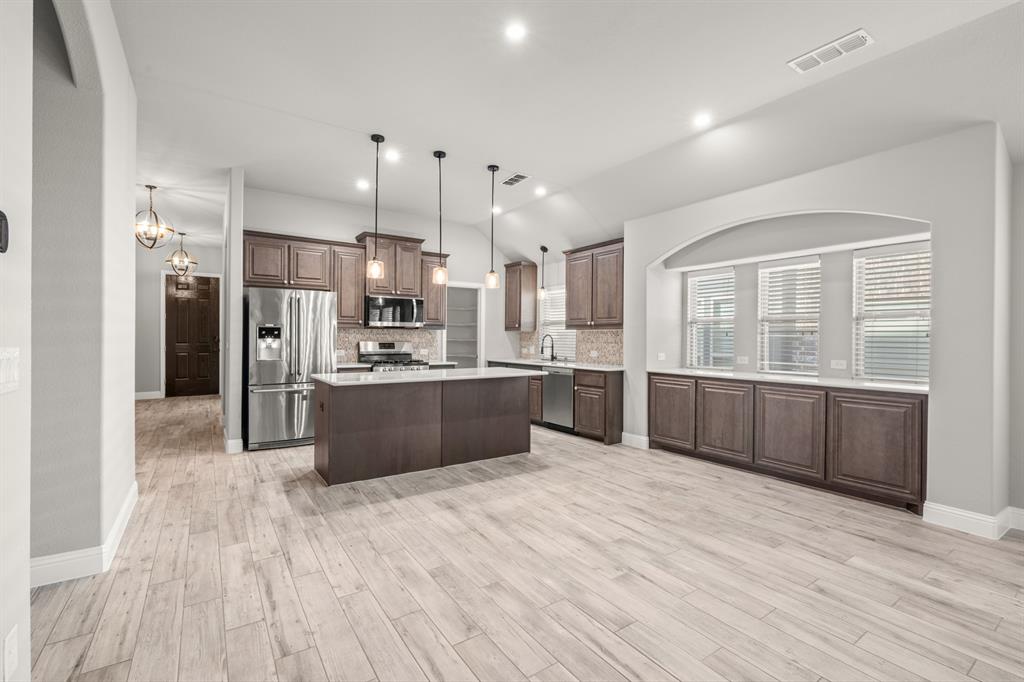 WILLOW WOOD PHASE 2B - Residential