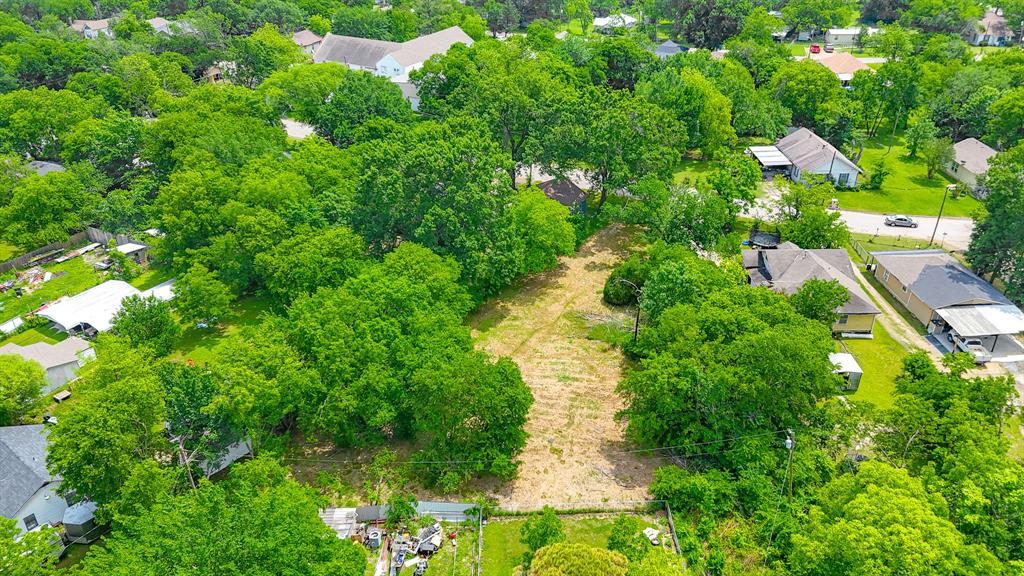 Corsicana - Land