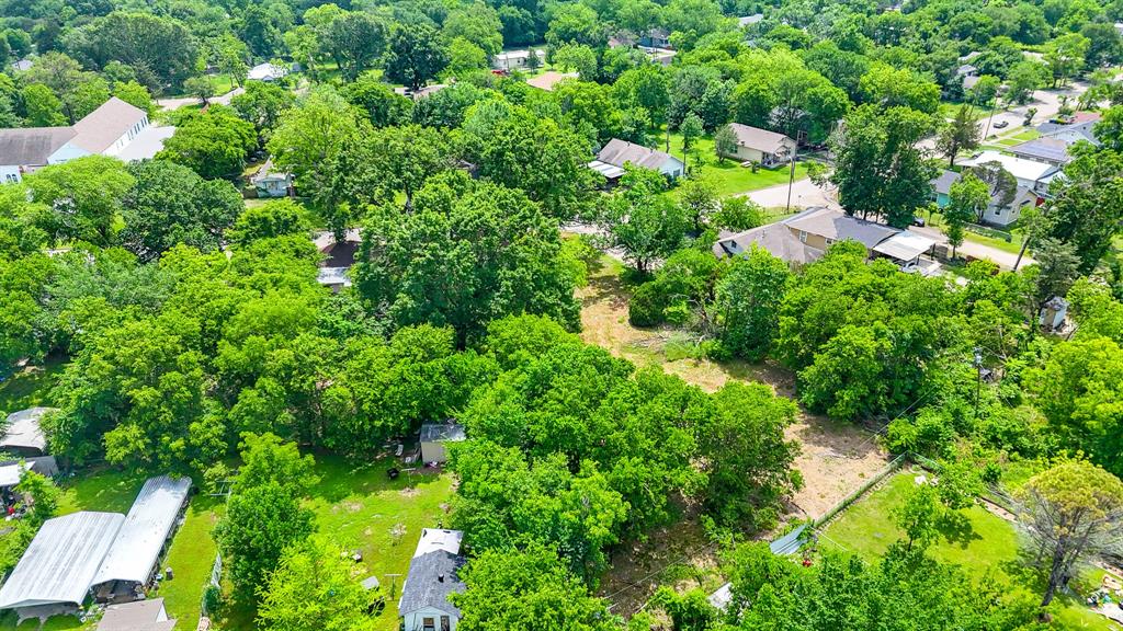 Corsicana - Land