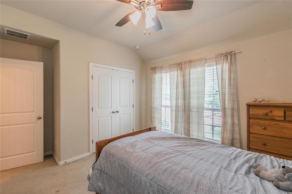 Mountain Valley Lake Tr - Residential Lease