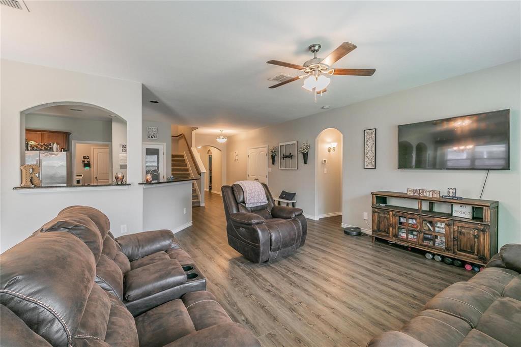 Mountain Valley Lake Tr - Residential Lease