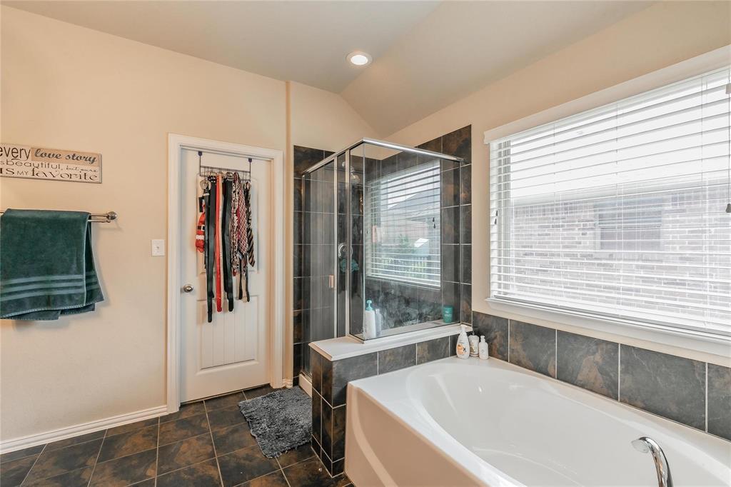 Mountain Valley Lake Tr - Residential Lease