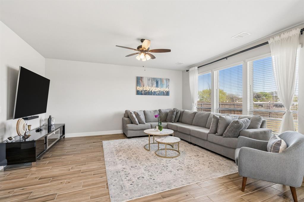 8720 Landergin Mesa Drive