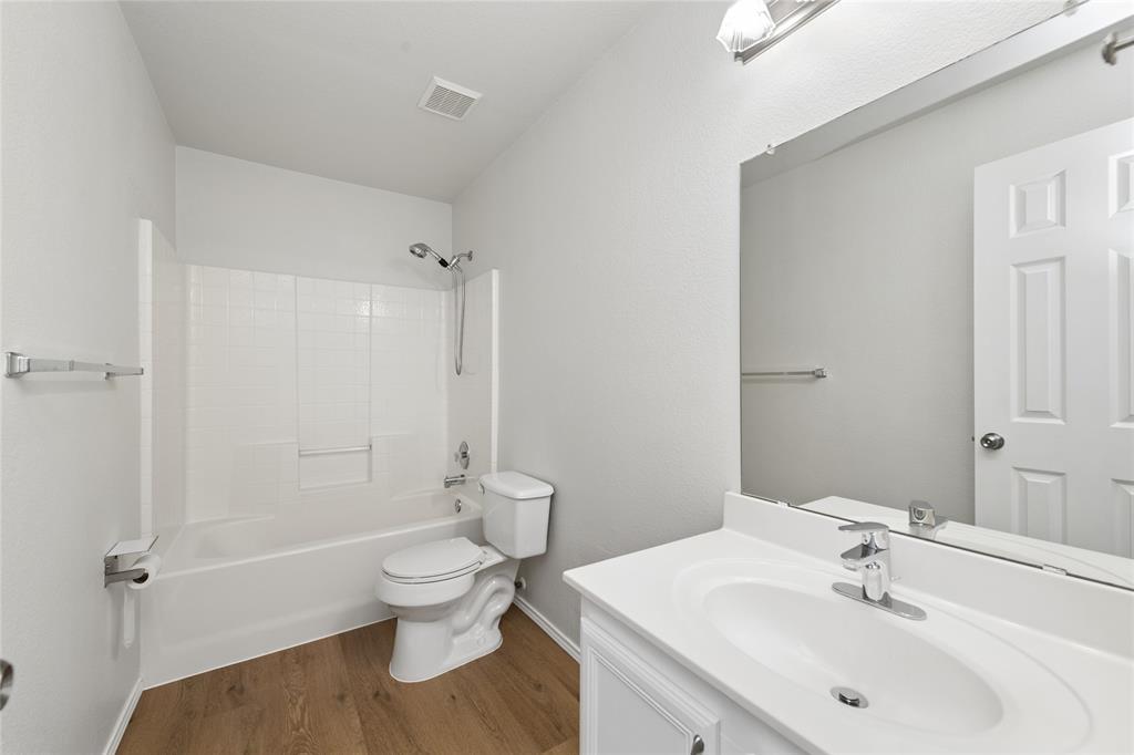 Live Oak Village Ph 2 - Residential