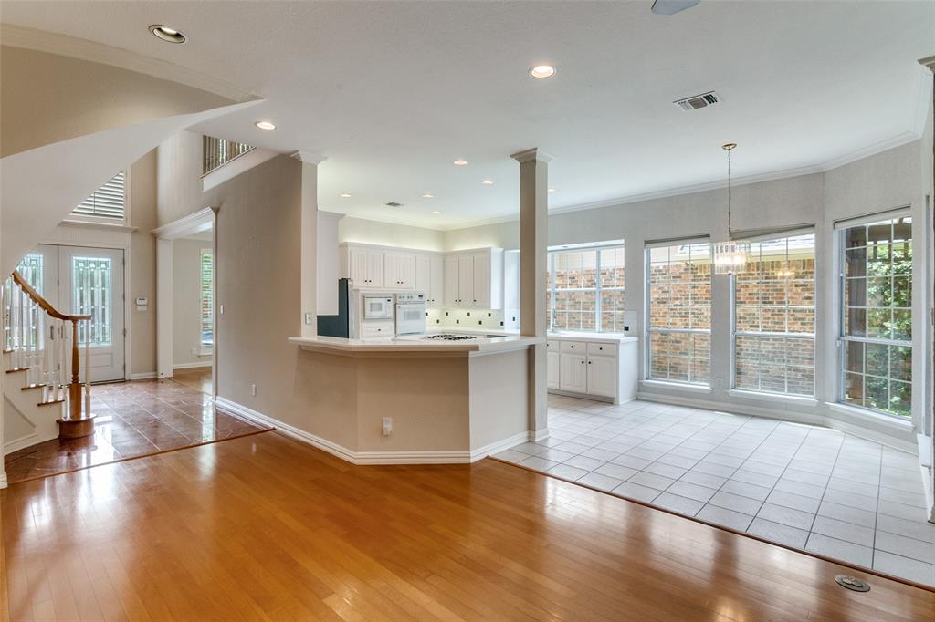 Royal Lane Village - Residential