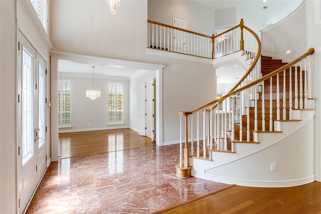 Royal Lane Village - Residential