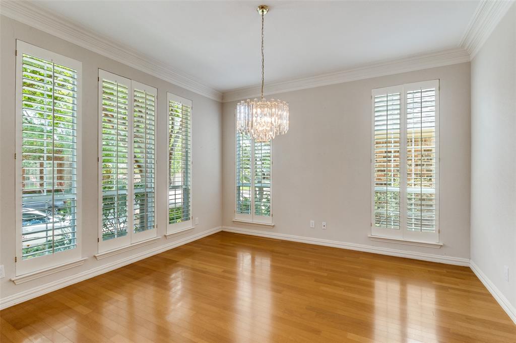 Royal Lane Village - Residential