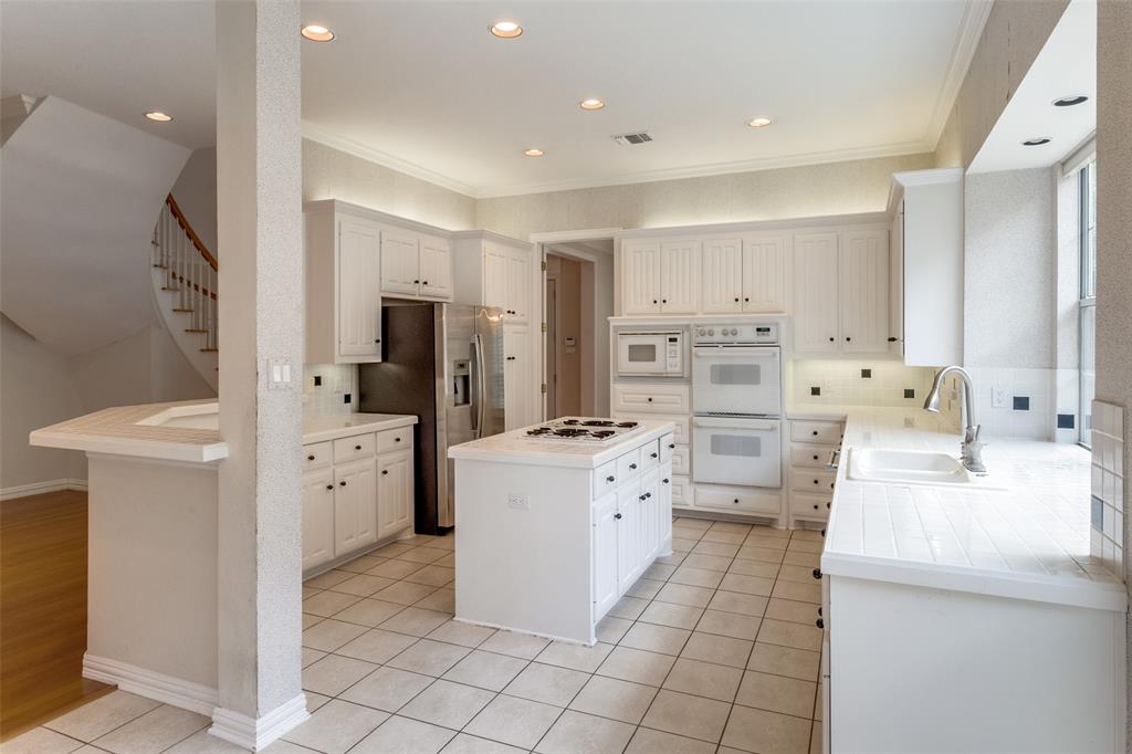 Royal Lane Village - Residential