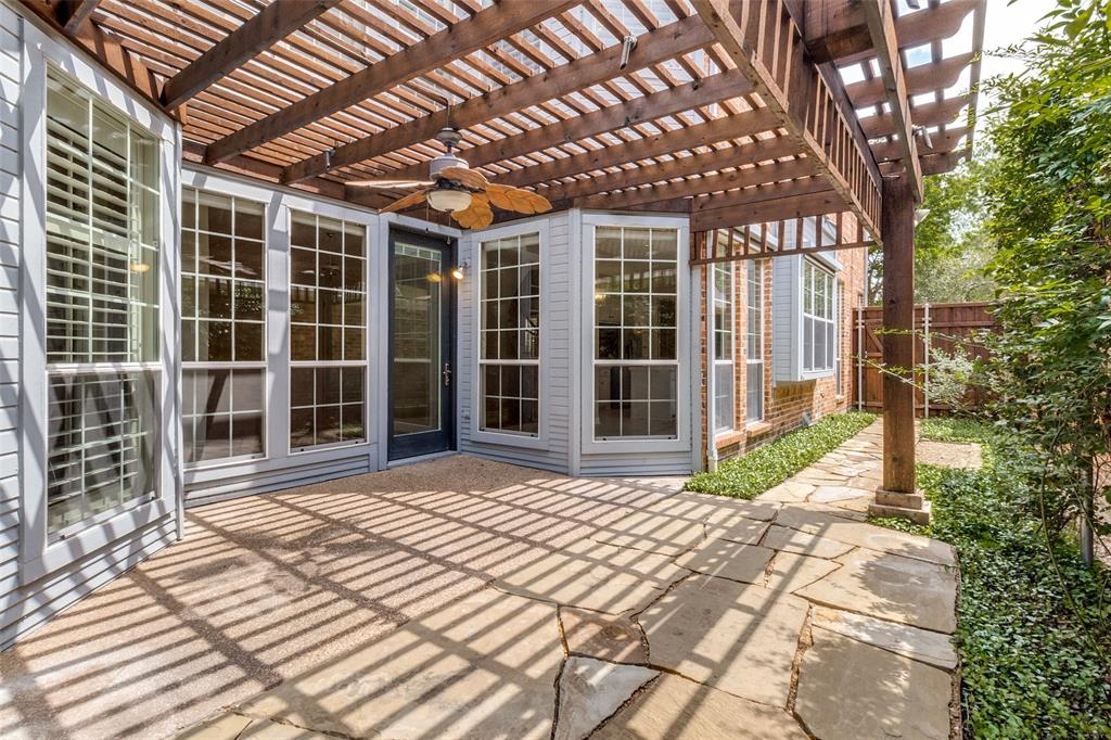 Royal Lane Village - Residential