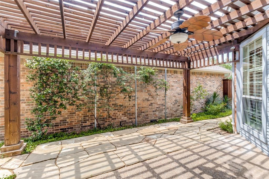 Royal Lane Village - Residential