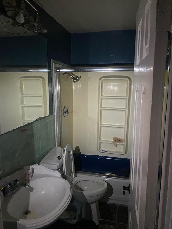 A L Hollis Sub - Residential