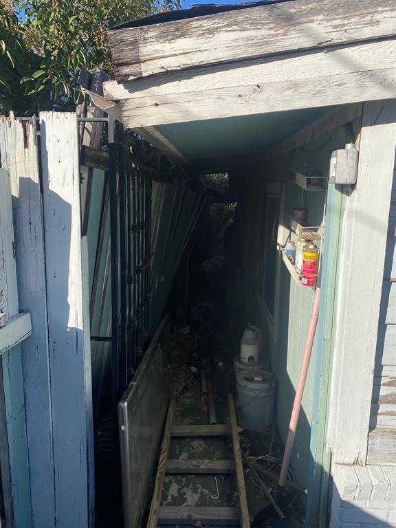 A L Hollis Sub - Residential