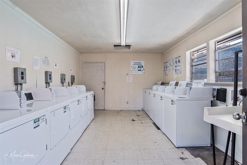 East Kings Court - Residential