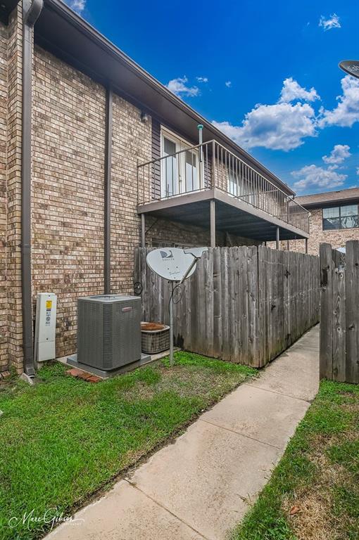 East Kings Court - Residential