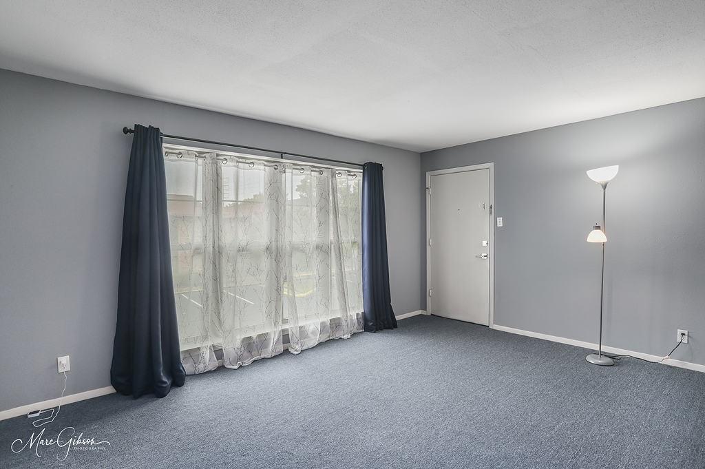 East Kings Court - Residential