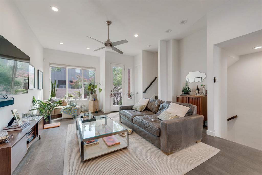 Munger Place - Residential Lease