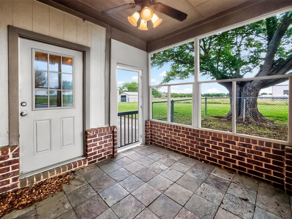 1255 Vineyard Road