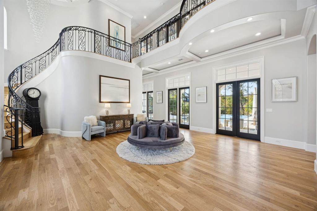 1825 Terra Bella Drive