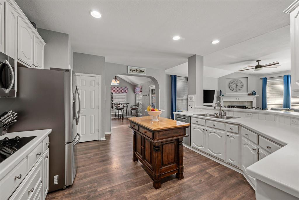 Flower Mound, Texas 75022, United States, 4 Bedrooms Bedrooms, ,3 BathroomsBathrooms,Residential,Pending,135699