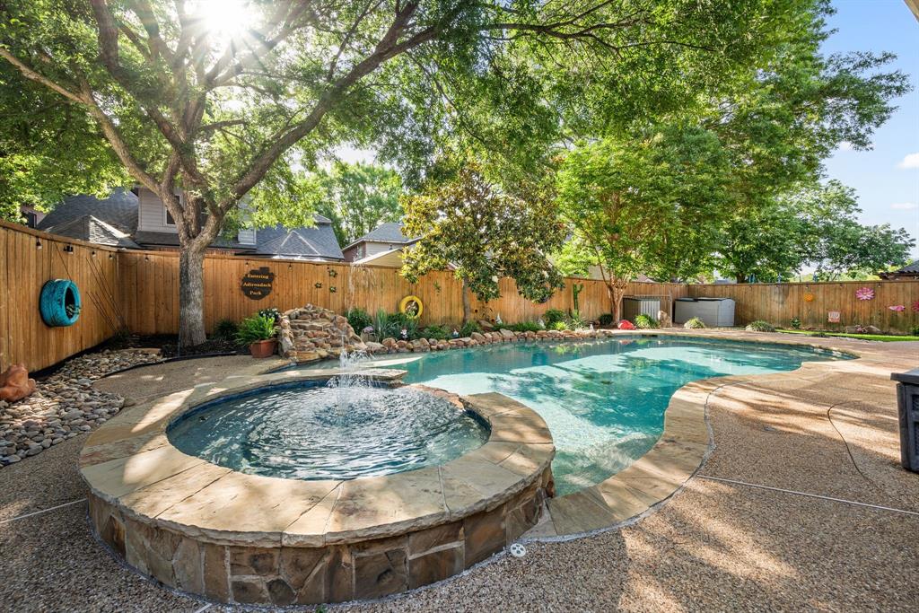 Flower Mound, Texas 75022, United States, 4 Bedrooms Bedrooms, ,3 BathroomsBathrooms,Residential,Pending,135699