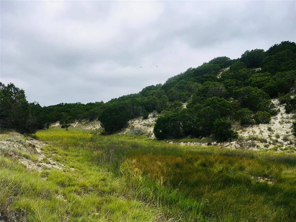 1301 Private Road 2120