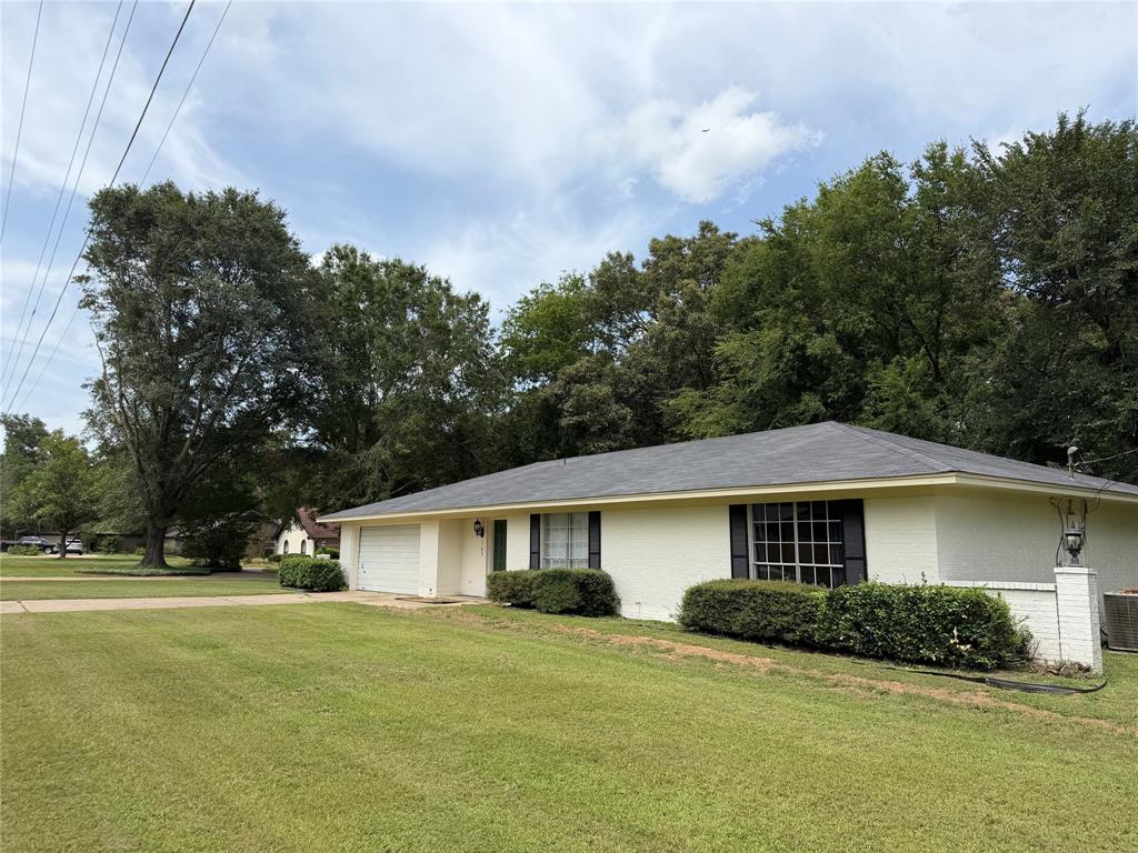 105 Kent Drive