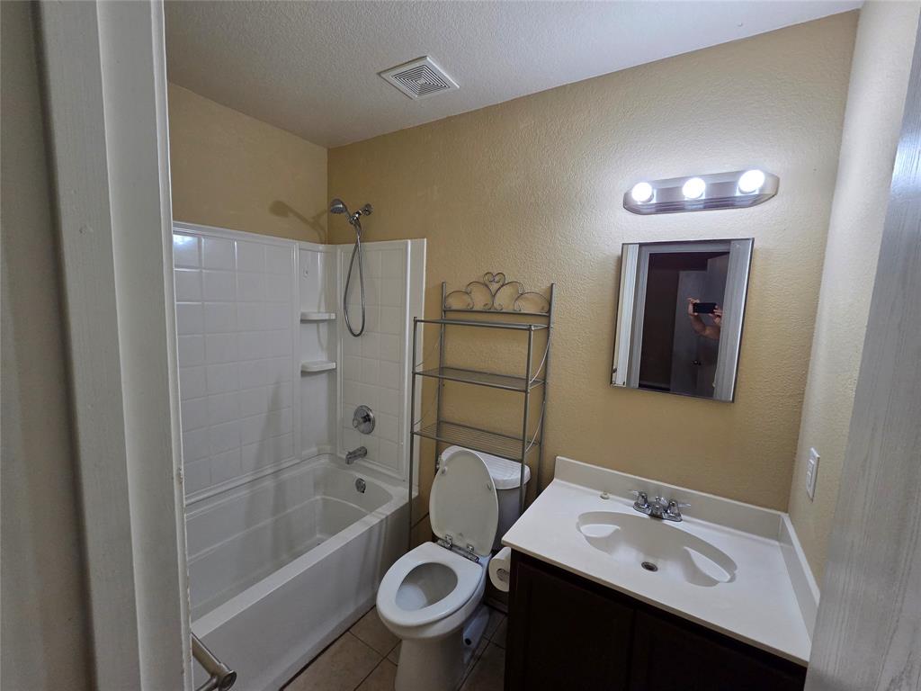 Harris Ridge - Residential Lease