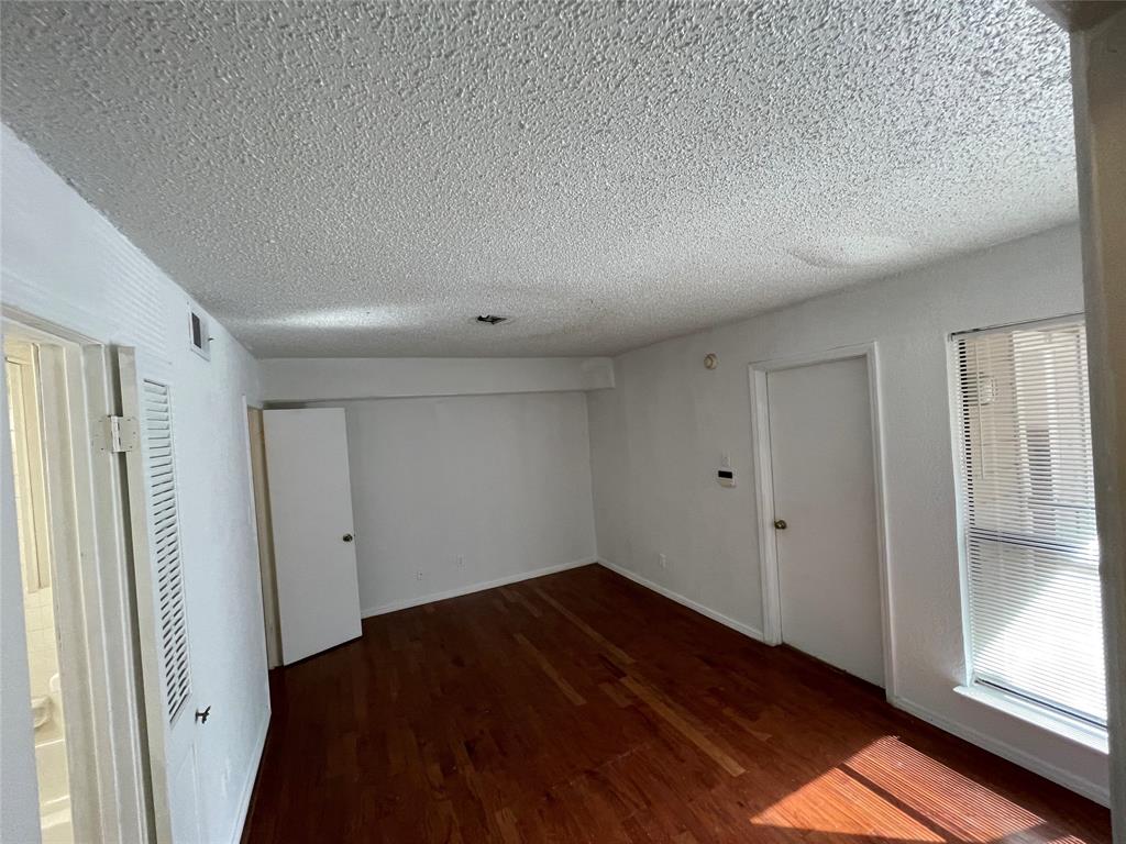 Richland Trace Condos - Residential